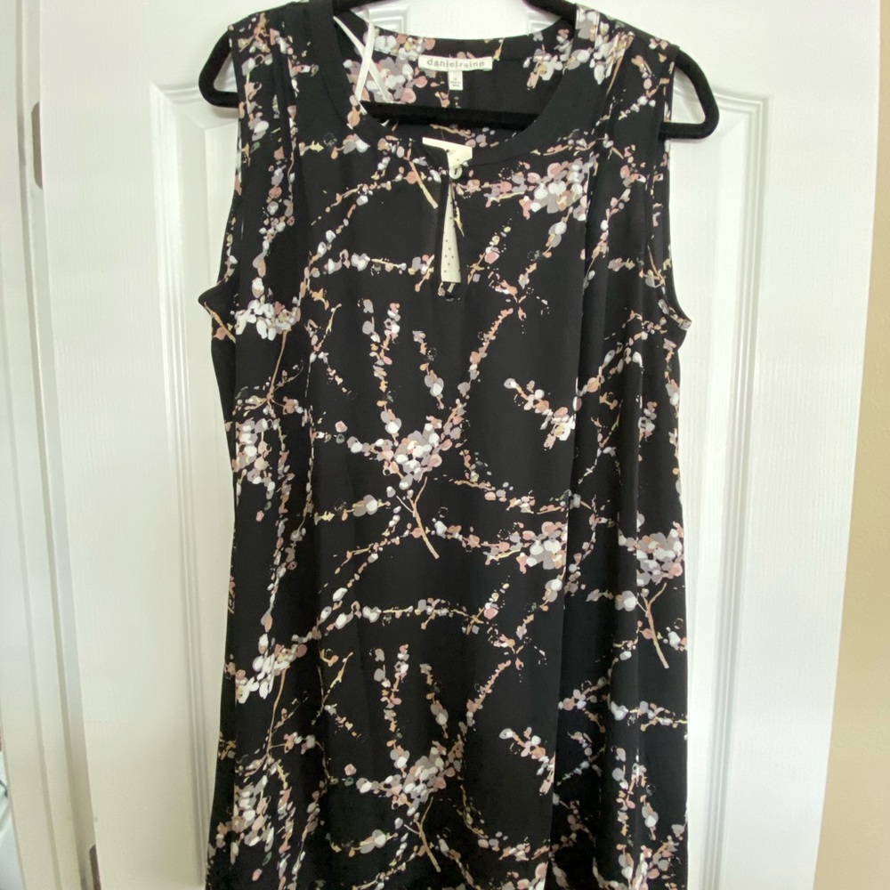 Daniel Rainn Hi-lo Sleeveless Tunic